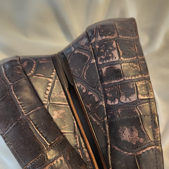 Donald J Pliner 6 1/2 Pisa croc square toe wedge slip on shoes - Picture 4 of 8